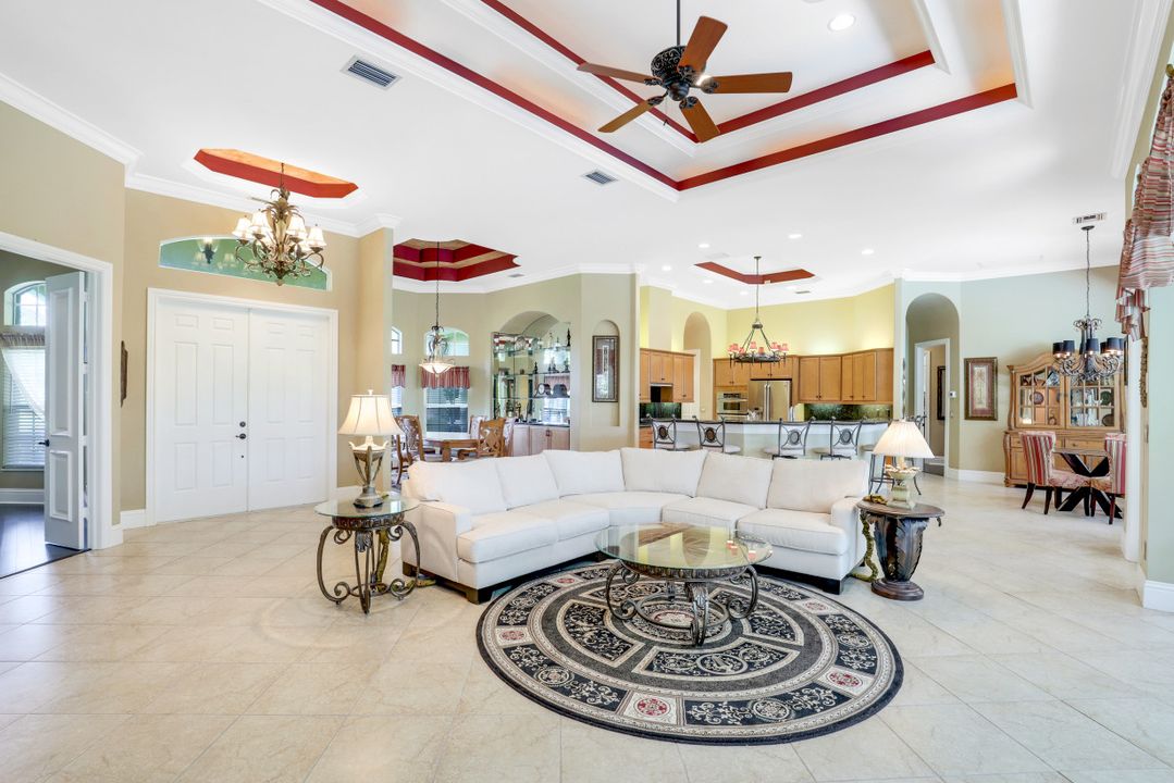 9772 Treasure Cay Ln, Bonita Springs, FL 34135