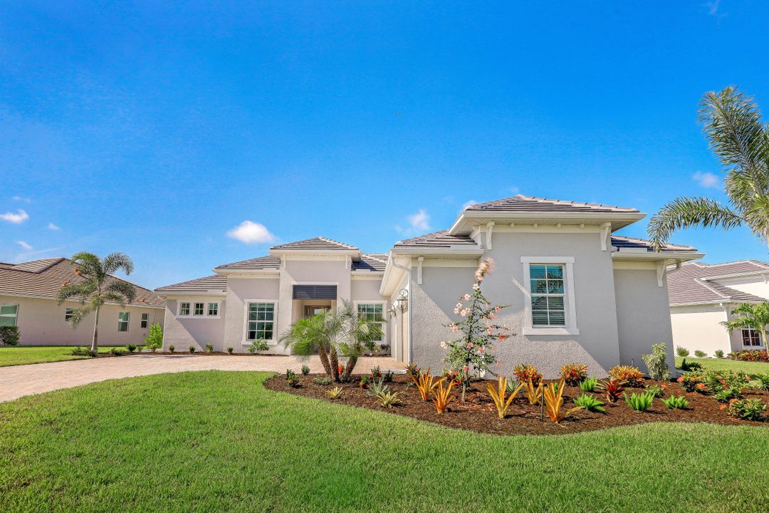 14360 Blue Bay Cir, Fort Myers, FL 33913