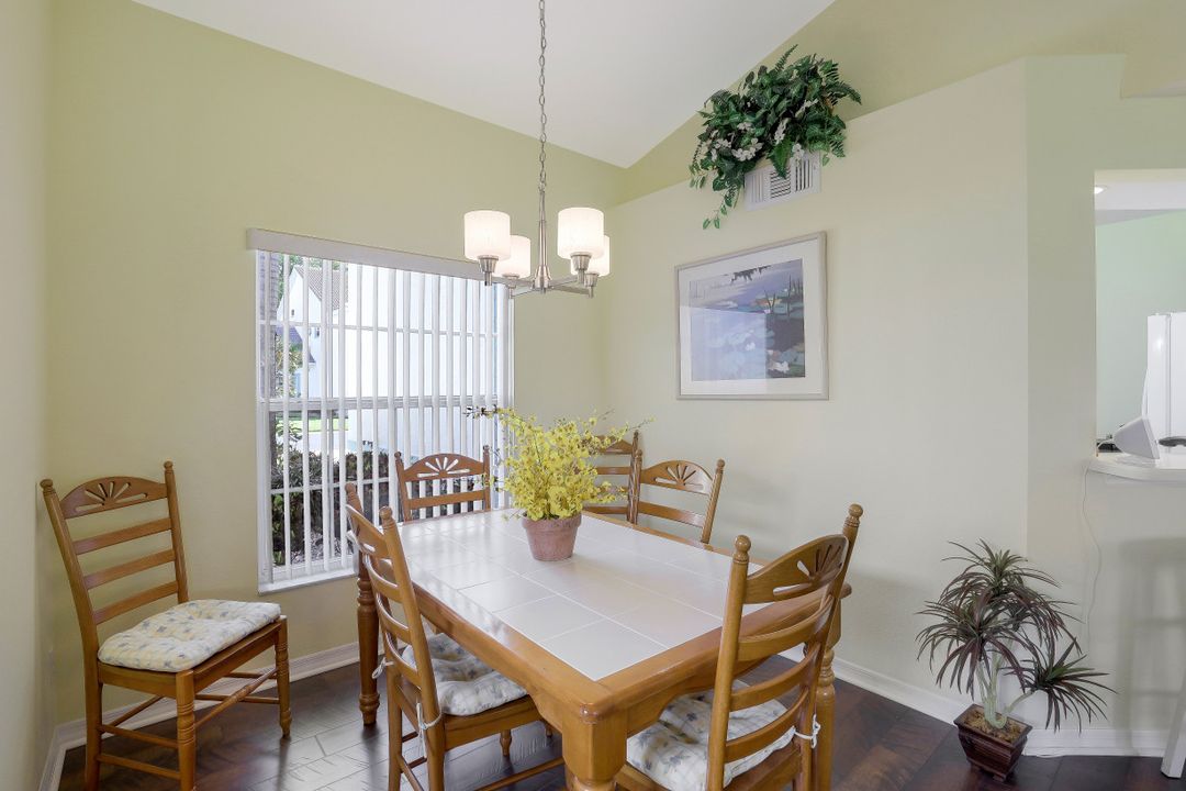 975 Partridge Cir #102, Naples, FL 34104