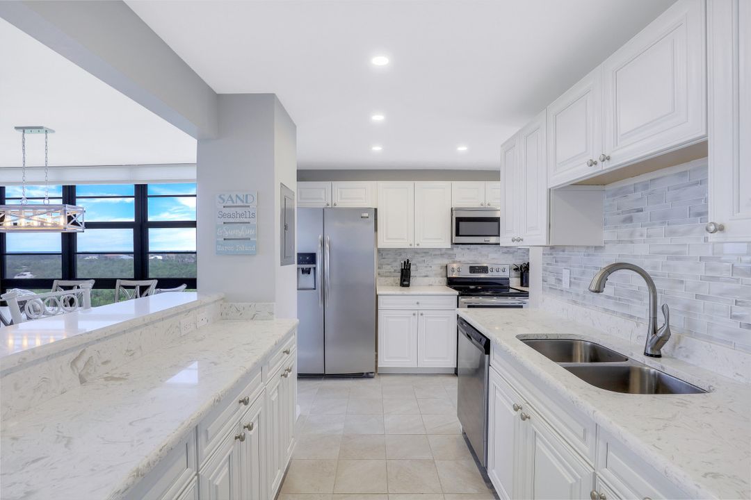 440 Seaview Ct #703, Marco Island, FL 34145