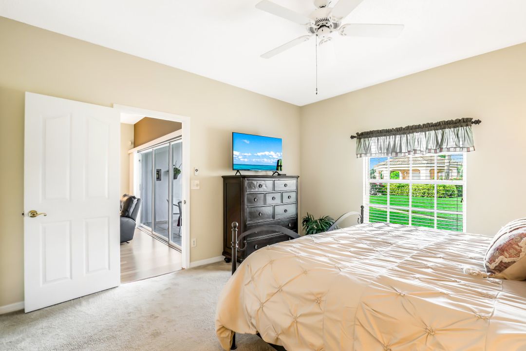 565 Augusta Blvd  #2-4, Naples, FL 34113