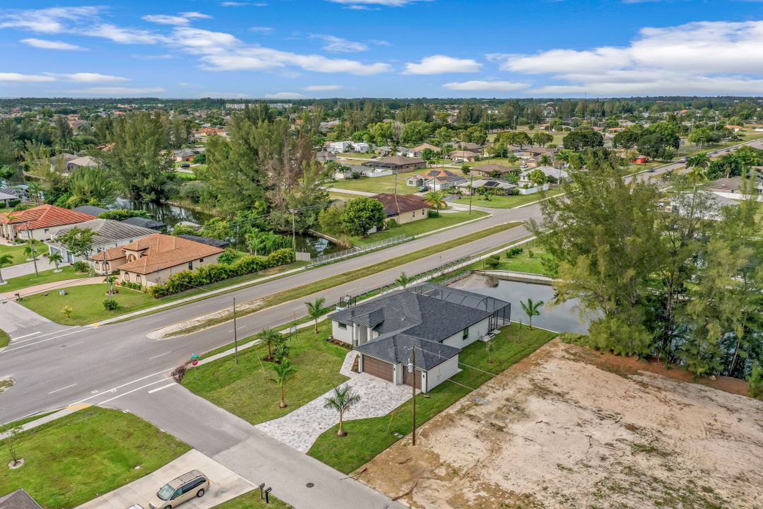 1529 SW 28th Terrace, Cape Coral, FL 33914