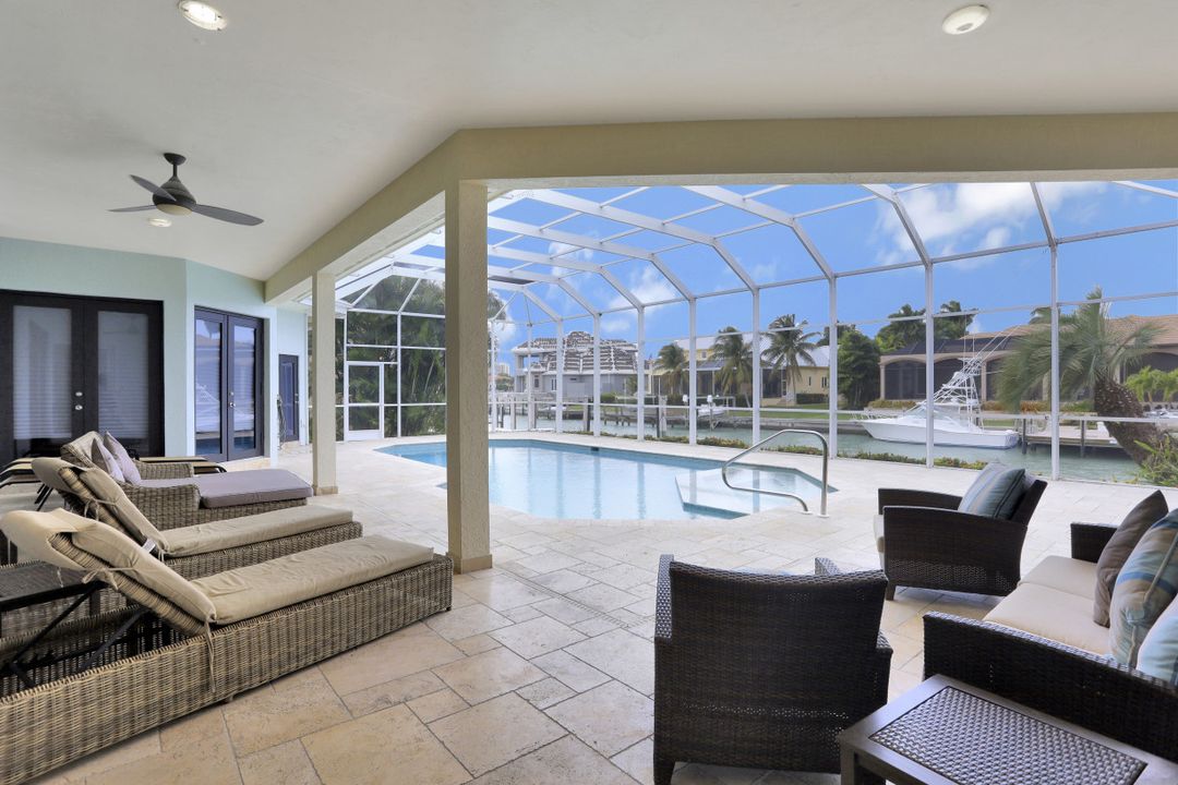 850 Eubanks Ct, Marco Island, FL 34145