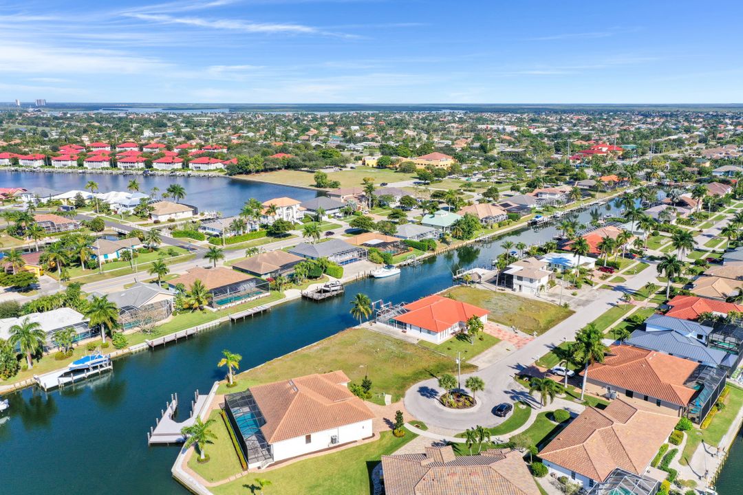 1114 Shenandoah Ct, Marco Island, FL 34145