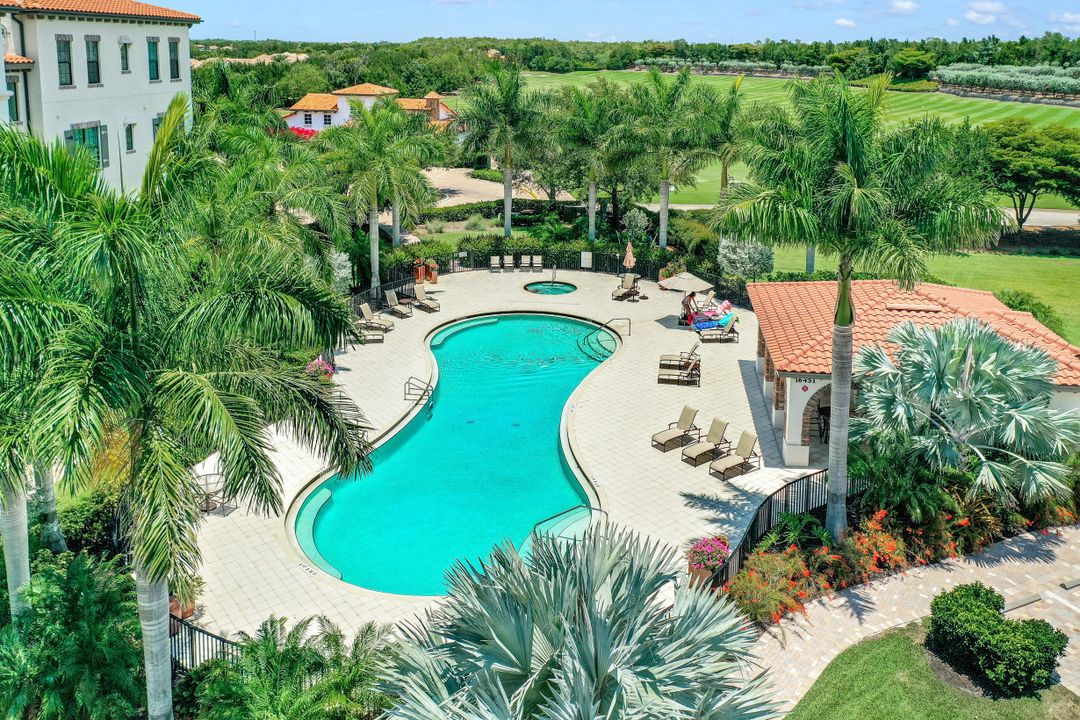 16444 Carrara Way #301, Naples, FL 34110