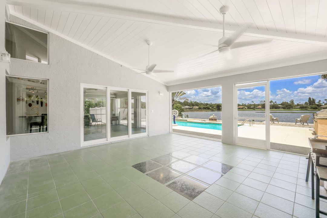 27329 Rue De Paix, Bonita Springs, FL 34135