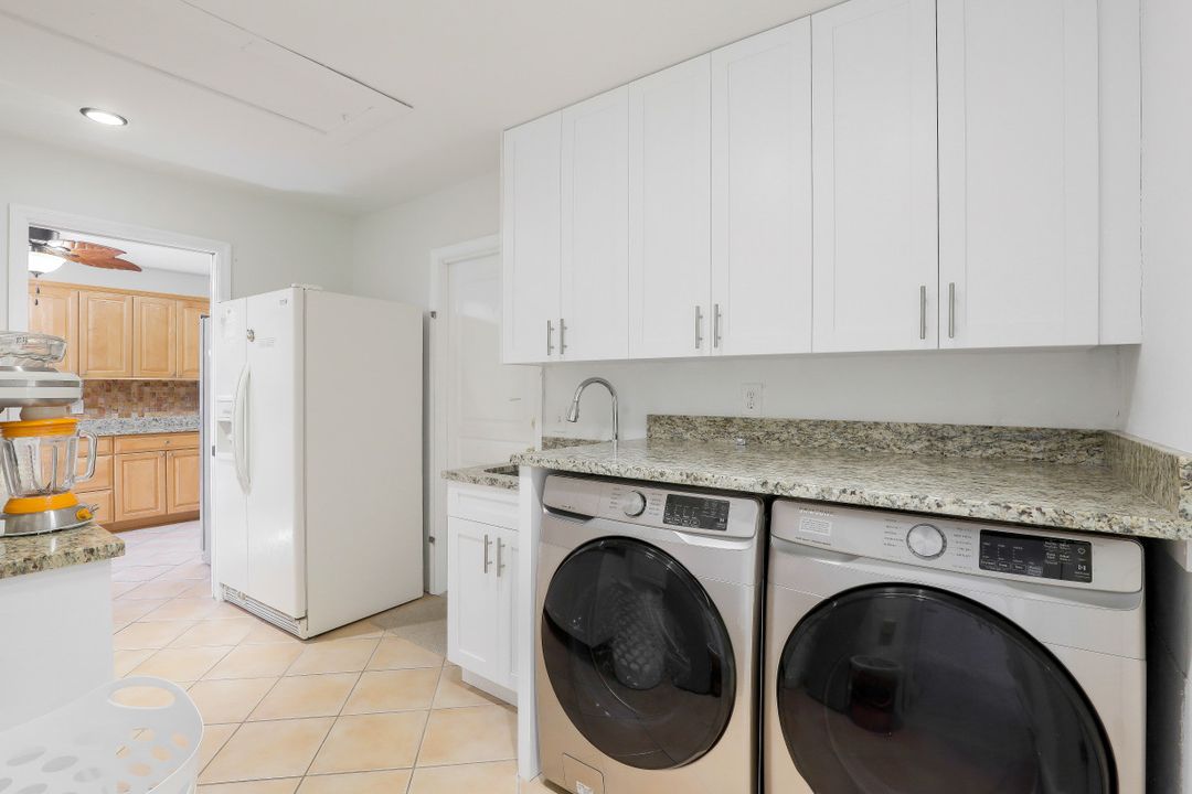 435 Kendall Dr, Marco Island, FL 34145