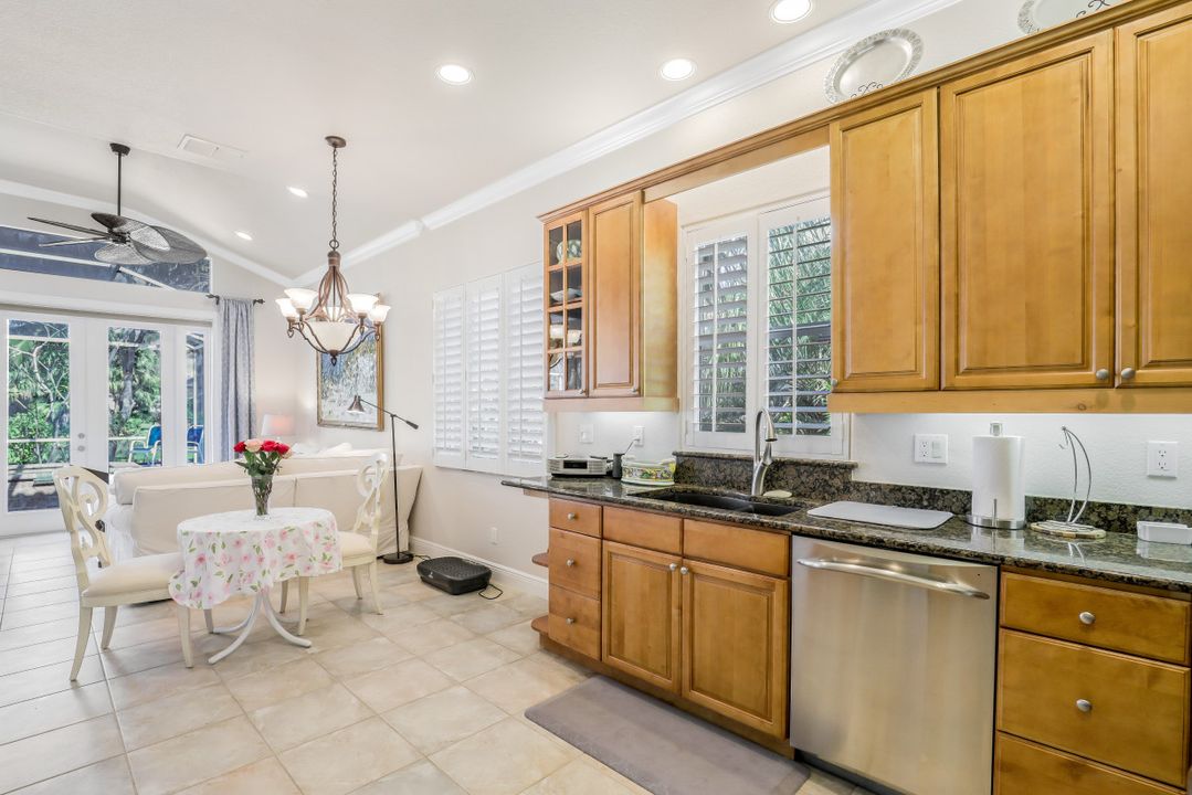 6900 Anthurium Ln, Naples, FL 34113