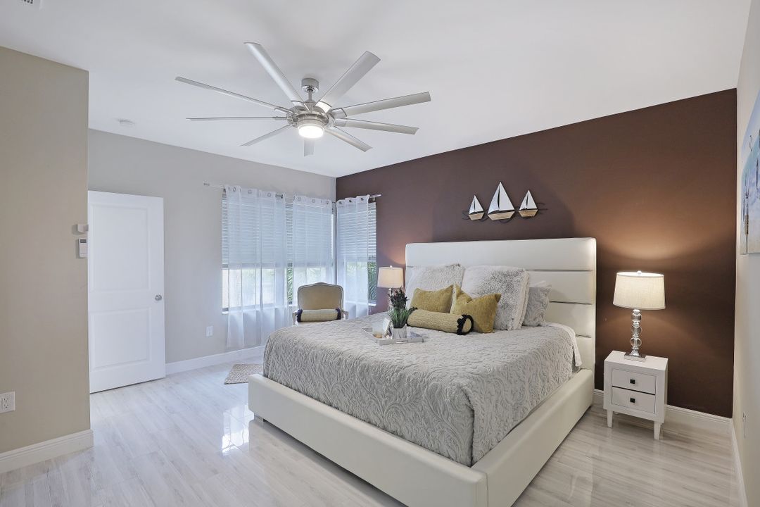 1300 Kendari Terrace, Naples, FL 34113