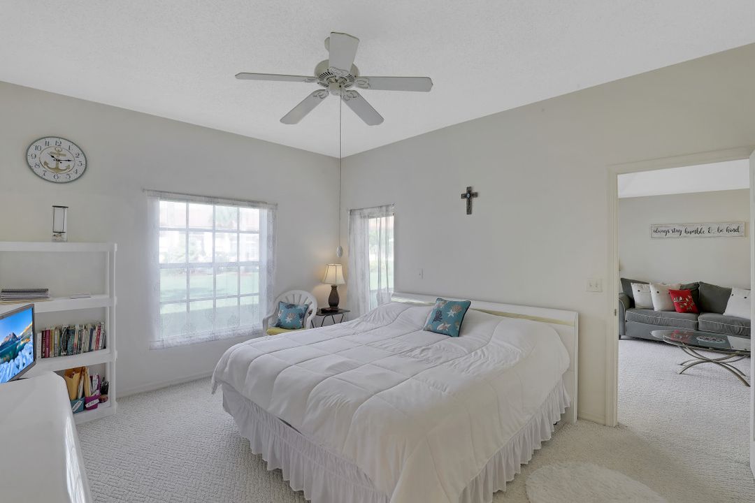 595 Mardel Dr #403, Naples, FL 34104