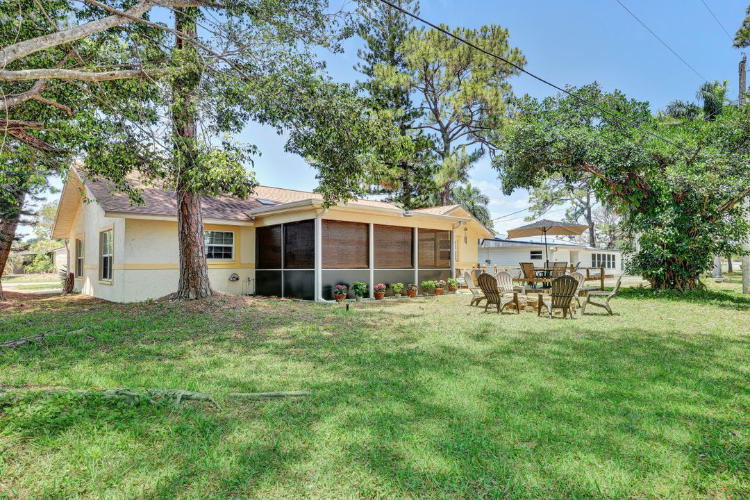7160 Vassar Dr, Fort Myers, FL 33908