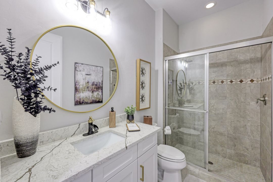 9243 Rialto Ln, Naples, FL 34119