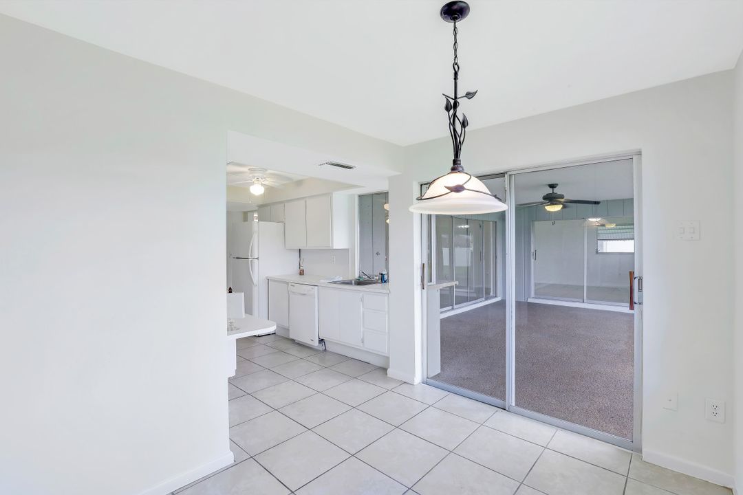 825 Lucerne Pkwy, Cape Coral, FL 33904