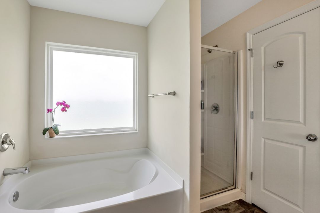 1708 NE Juanita Pl, Cape Coral, FL 33909