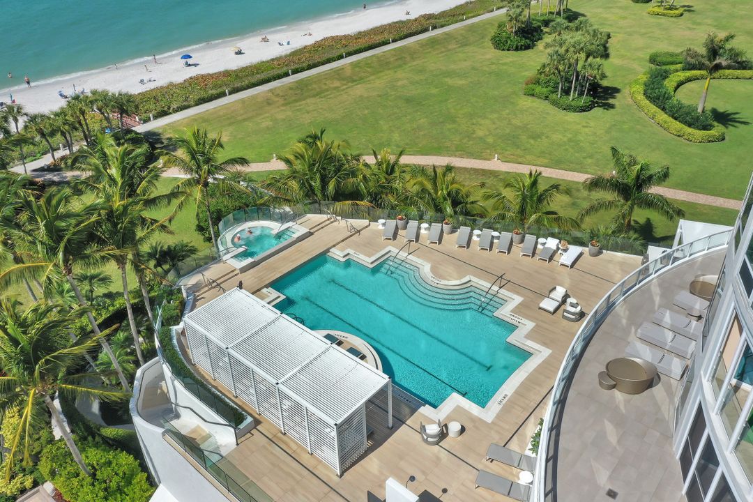 4101 Gulf Shore Blvd N #PH-3, Naples, FL 34103