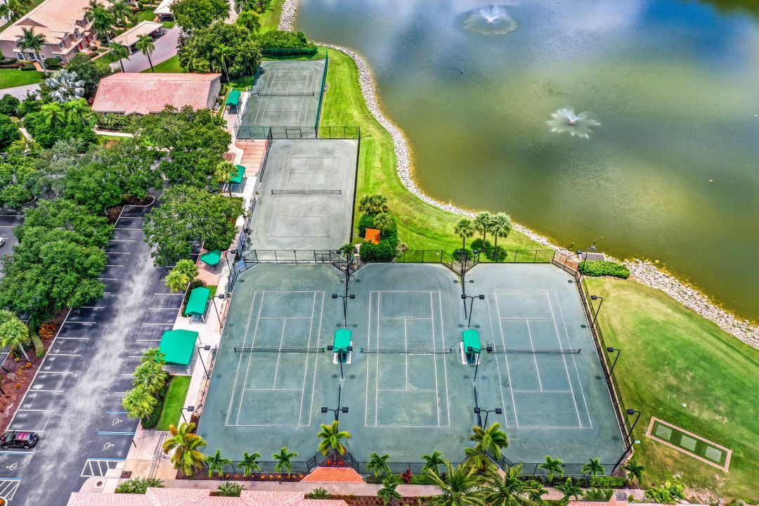 28080 Cavendish Ct  #2010, Bonita Springs, FL 34135