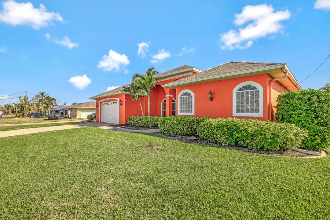 3331 SE 16th Pl, Cape Coral, FL 33904