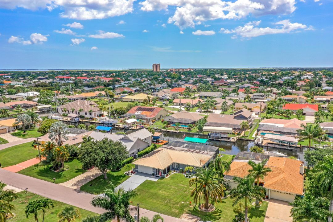 5328 SW 10th Ave, Cape Coral, FL 33914