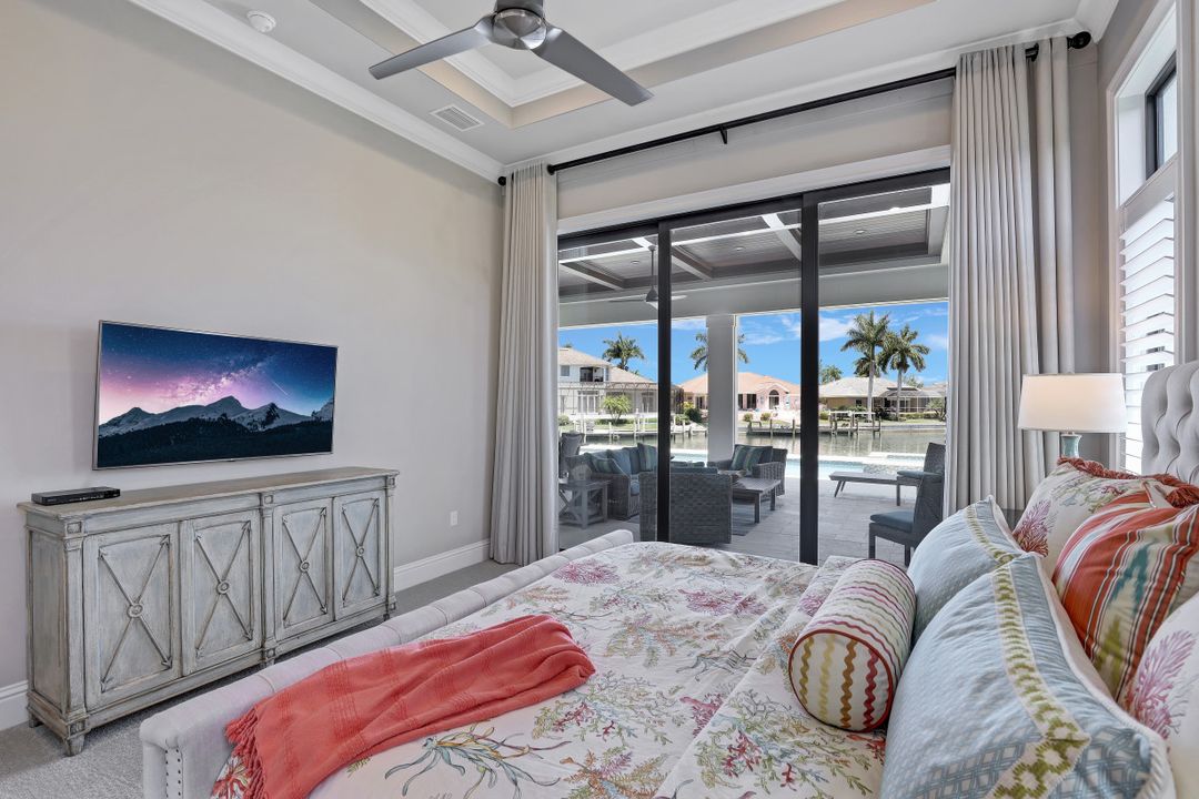 961 Snowberry Ct, Marco Island, FL 34145