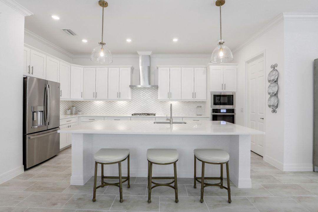 14516 Blue Bay Cir, Fort Myers, FL 33913