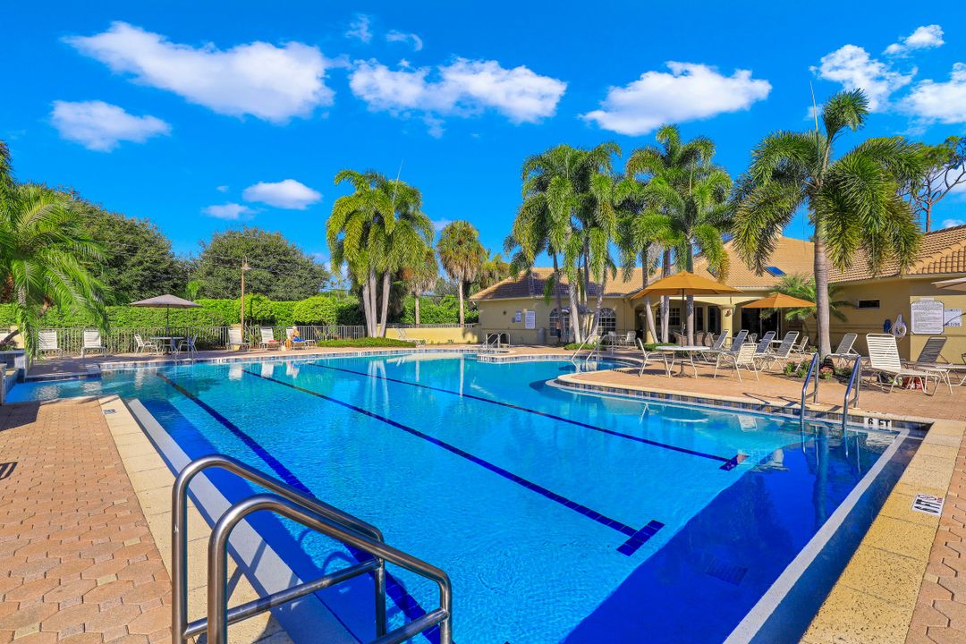 28400 Hunters Ridge Blvd, Bonita Springs, FL 34135