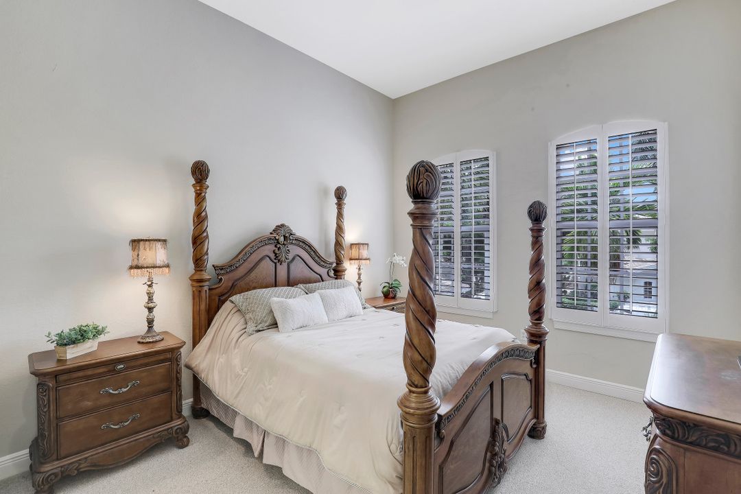 15501 Monterosso Ln #201, Naples, FL 34110