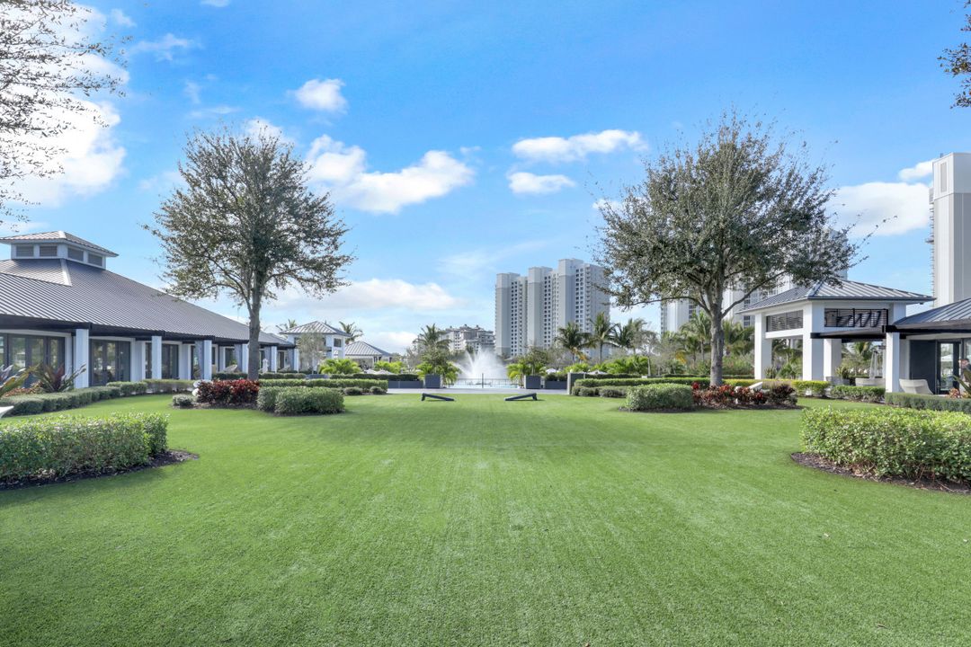 13915 Old Coast Rd #1601, Naples, FL 34110