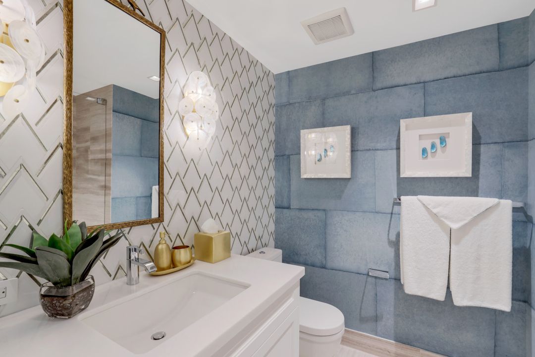 6897 Grenadier Blvd #504, Naples, FL 34108