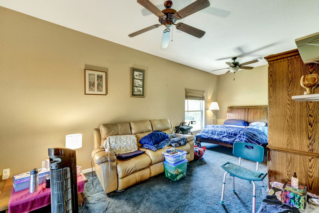 13404 Hampton Park Ct, Fort Myers, FL 33913