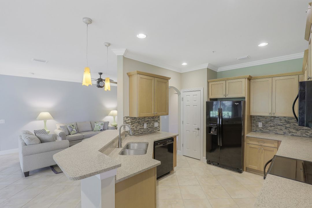 9532 Ironstone Terrace, Naples, FL 34120