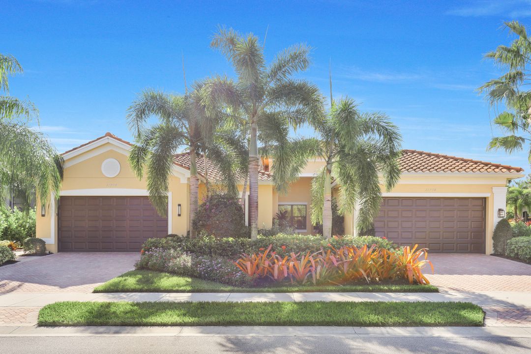 13730 Callisto Ave, Naples, FL 34109