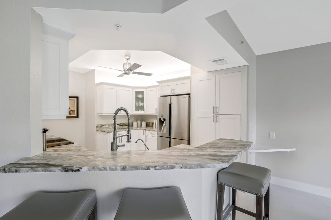 6834 Lantana Bridge Rd #101, Naples, FL 34109