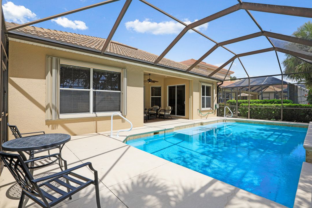 10354 Flat Stone Loop, Bonita Springs, FL 34135