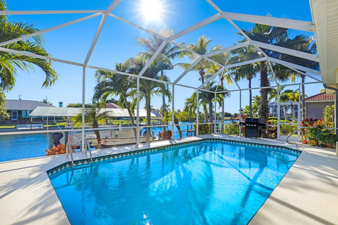 2902 SW 40th St, Cape Coral, FL 33914