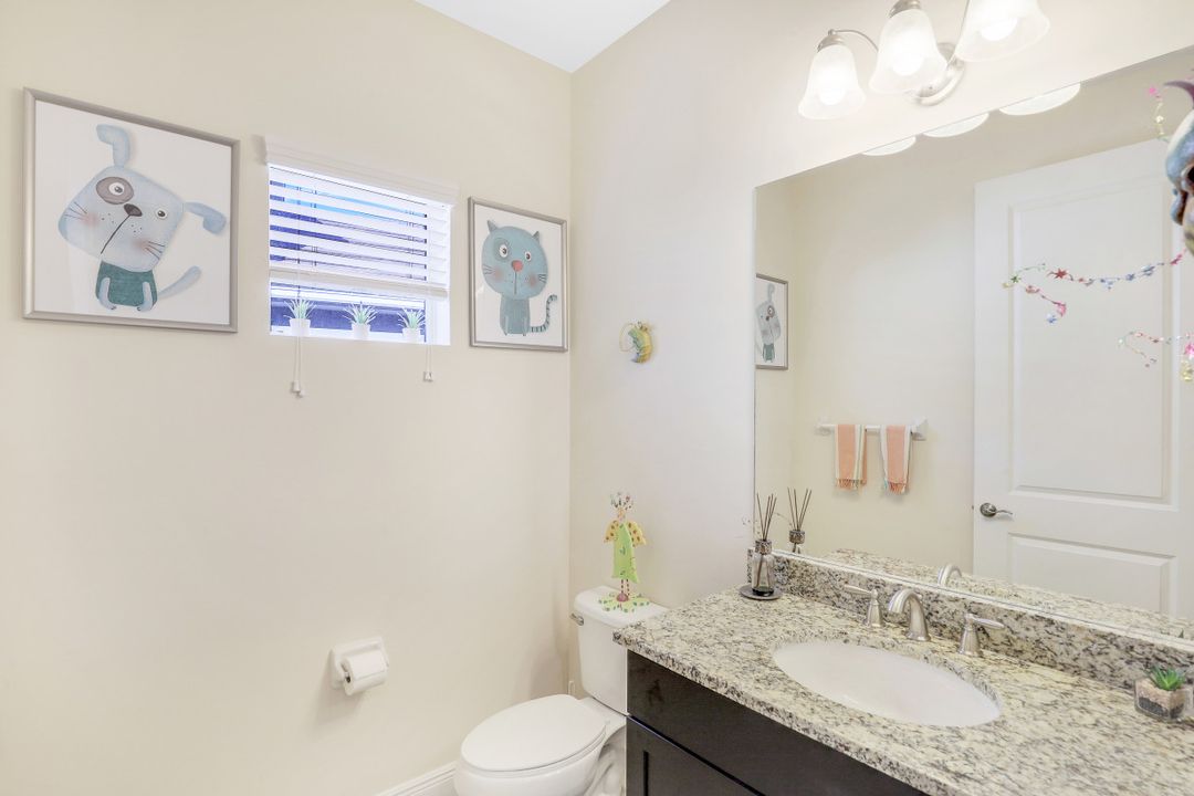 3771 Canopy Cir, Naples, FL 34120