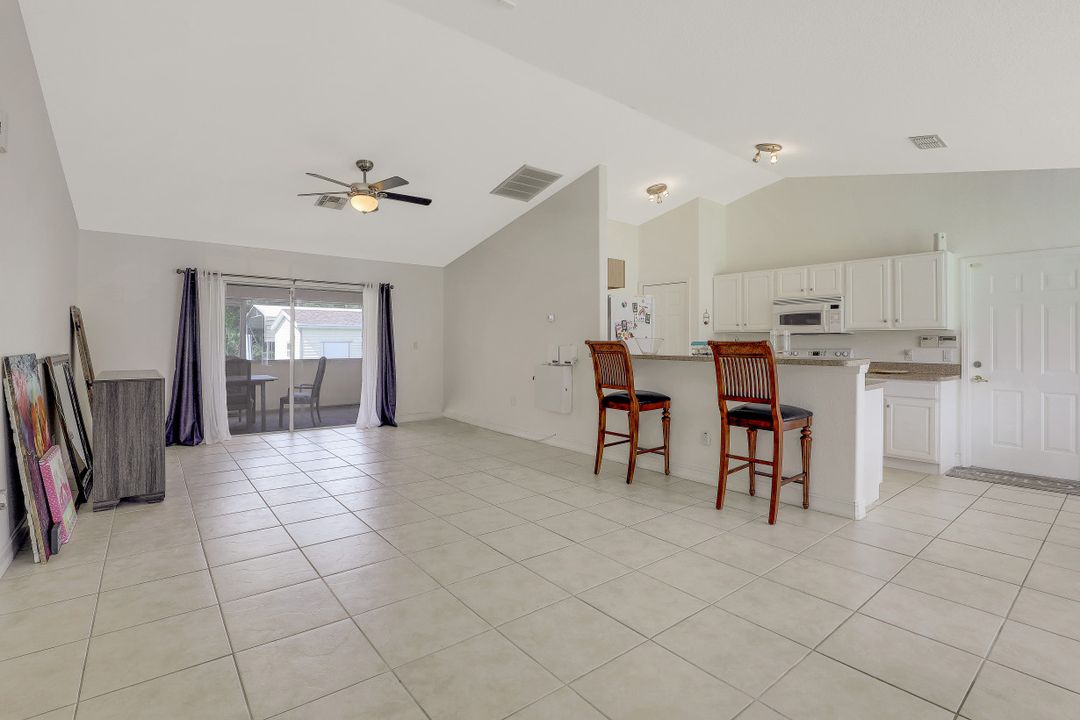 3660 20th Ave SE, Naples, FL 34117