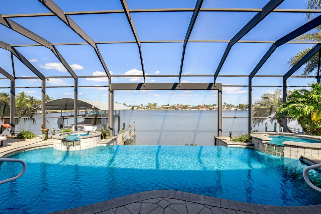 5219 SW 5th Pl, Cape Coral, FL 33914