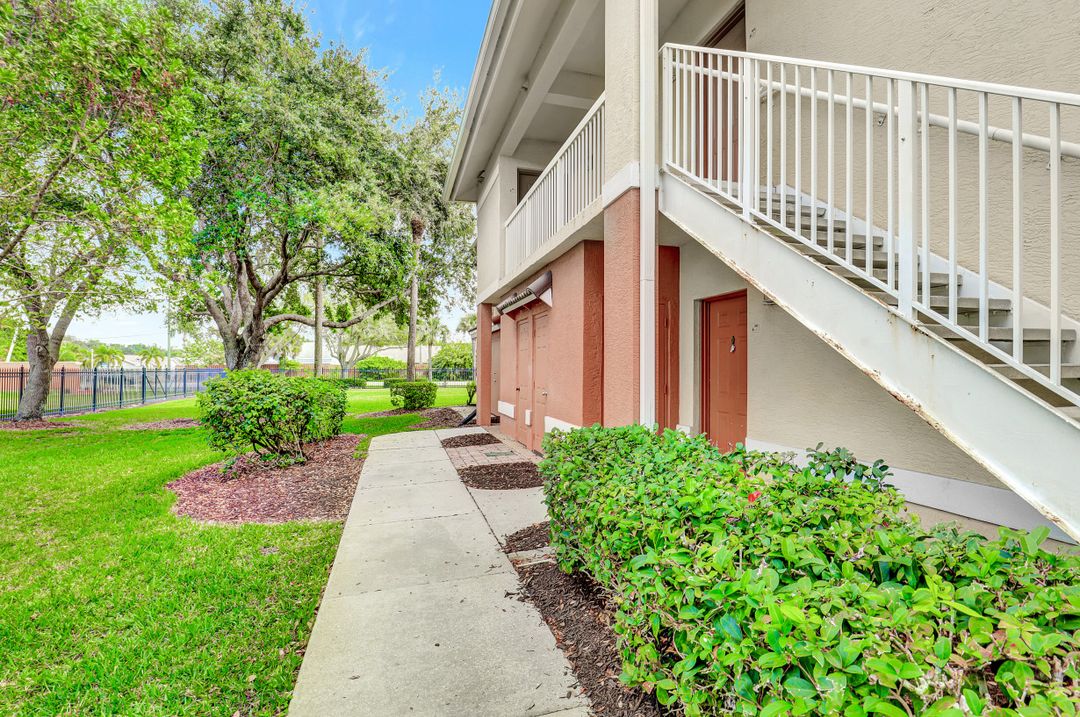 6481 Aragon Way #102, Fort Myers, FL 33966