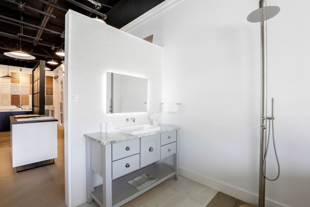 123 S Barfield Dr, Marco Island, FL 34145