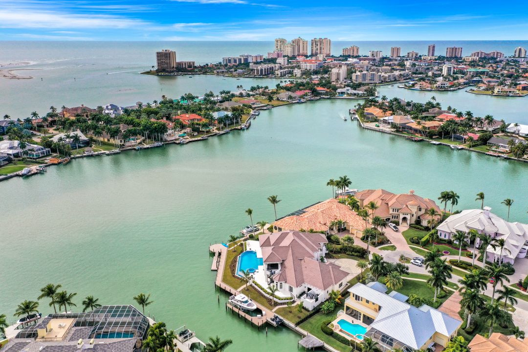 871 W Copeland Dr, Marco Island, FL 34145