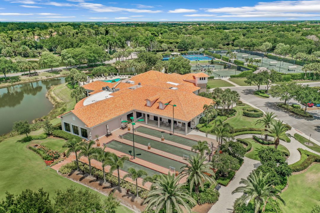 15501 Monterosso Ln #201, Naples, FL 34110