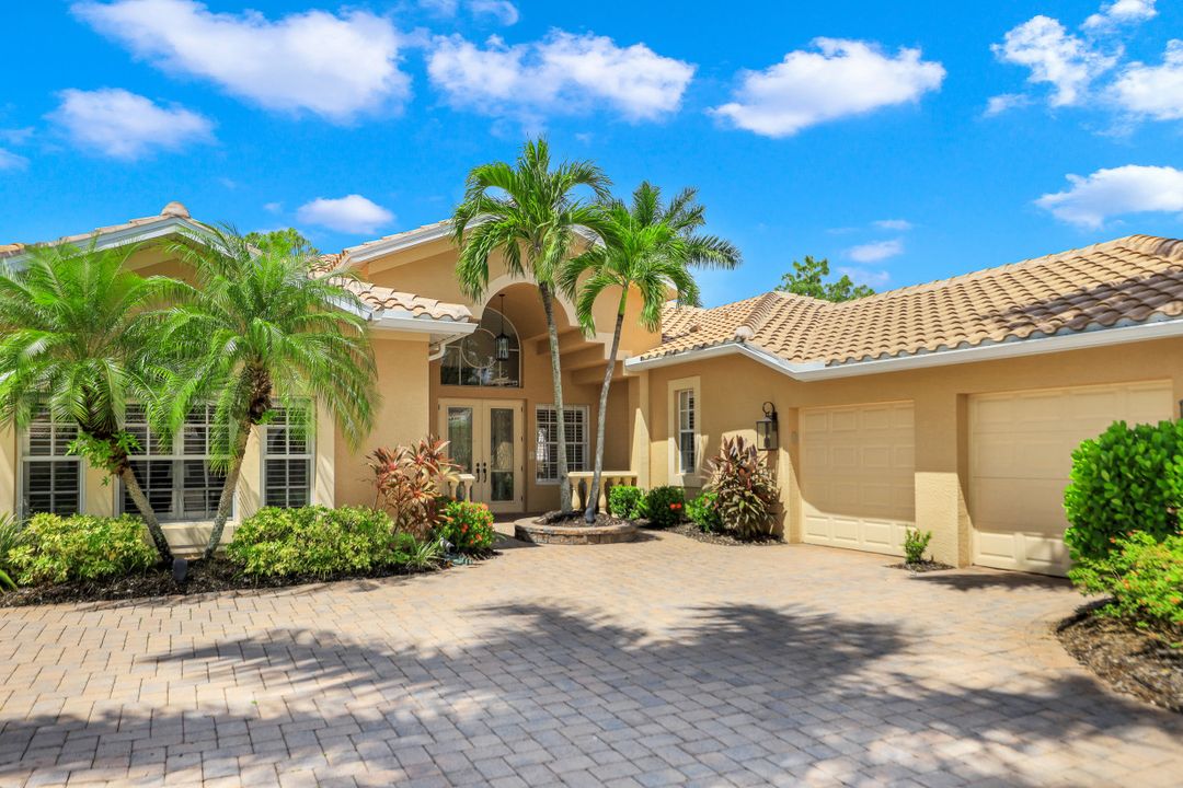 3601 Cedar Hammock View Ct, Naples, FL 34112