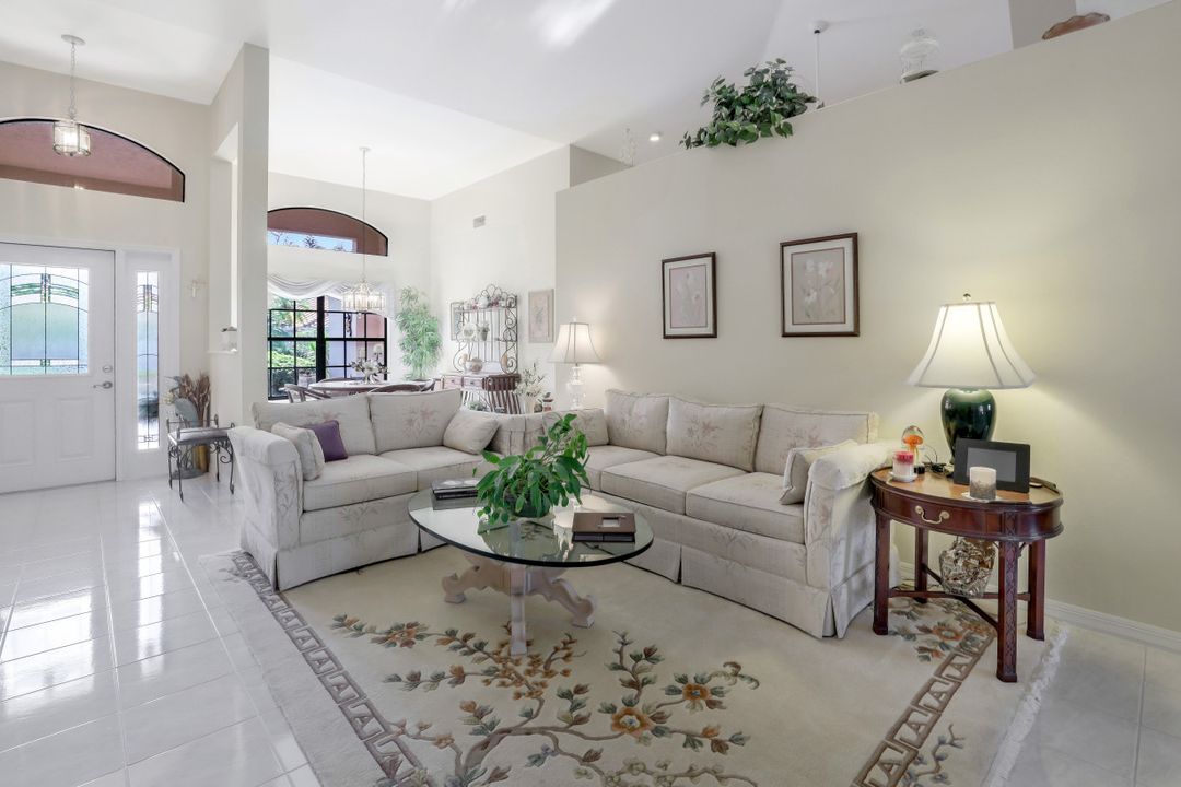 12790 Hunters Ridge Dr, Bonita Springs, FL 34135