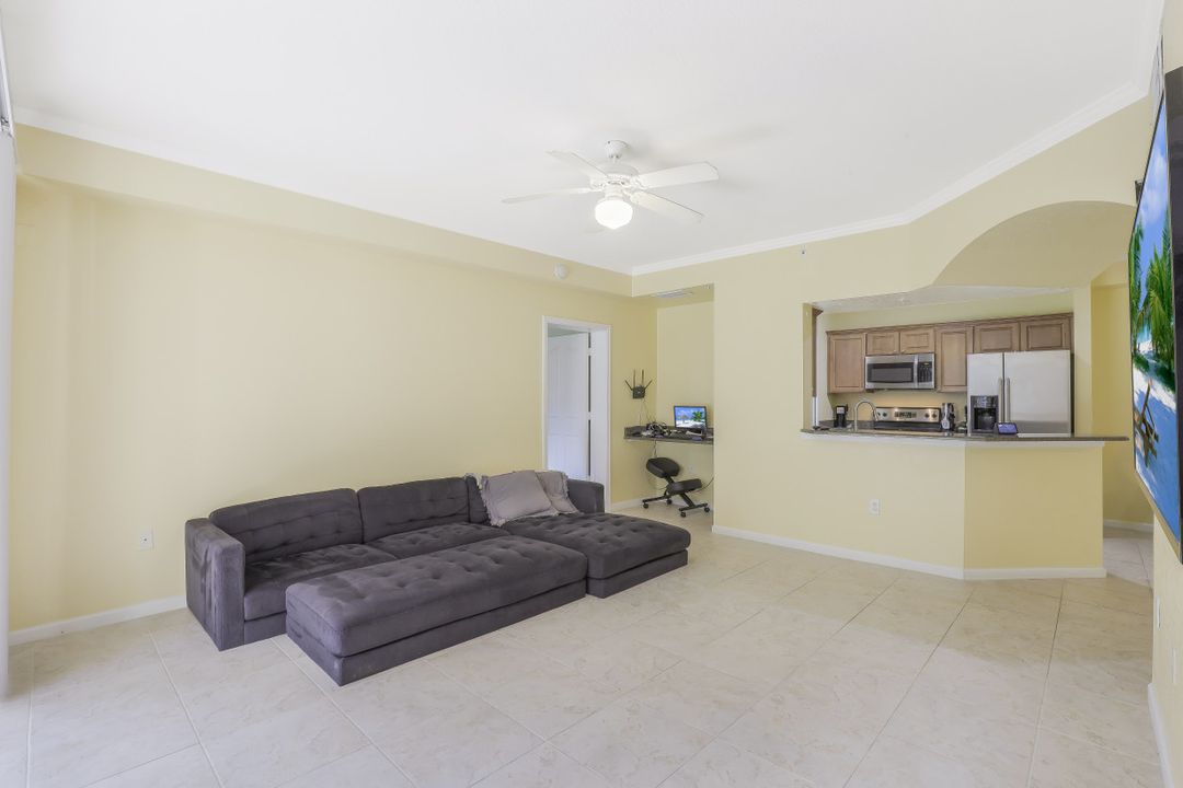 12975 Positano Cir #104, Naples, FL 34105