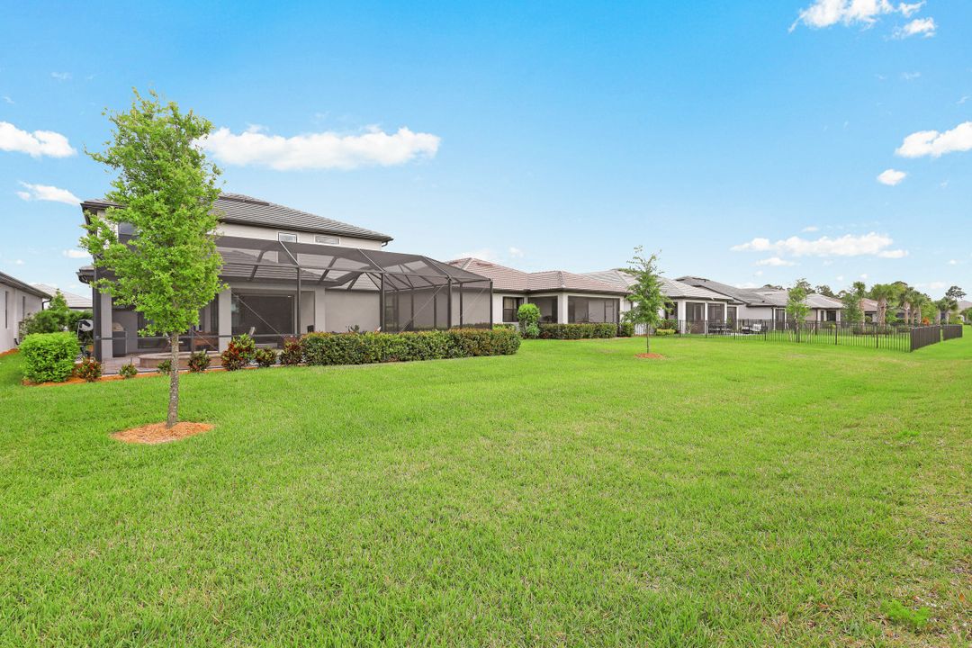 17140 Anesbury Pl, Fort Myers, FL 33967