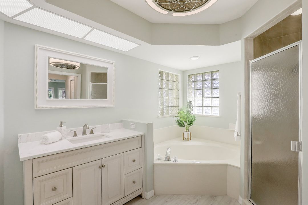 2700 SW 36th Ln, Cape Coral, FL 33914