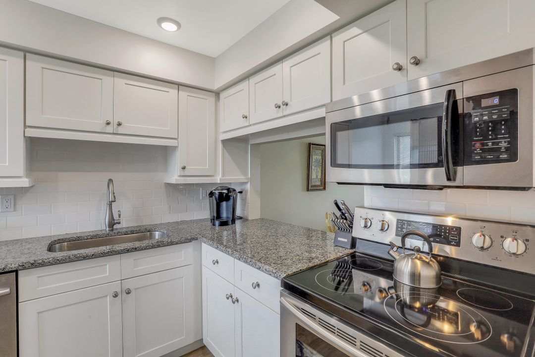 730 W Elkcam Cir #203, Marco Island, FL 34145