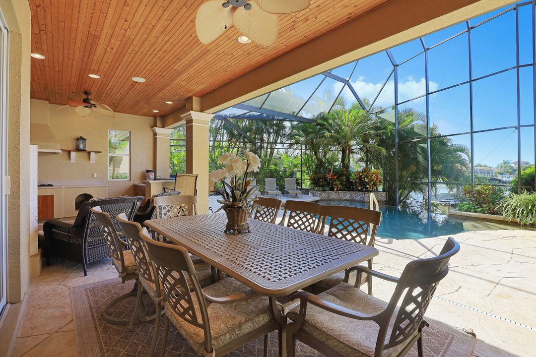 2604 Cape Coral Pkwy W, Cape Coral, FL 33914