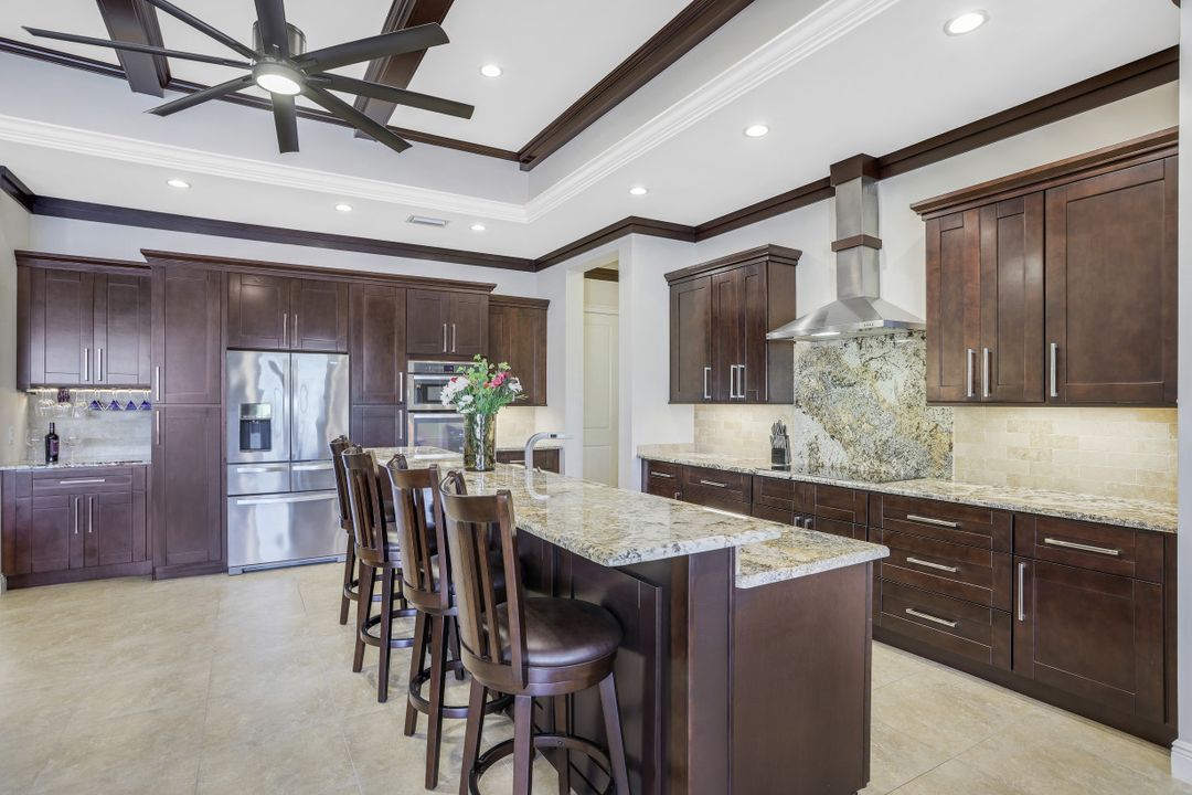 128 NW 39th Ave, Cape Coral, FL 33993