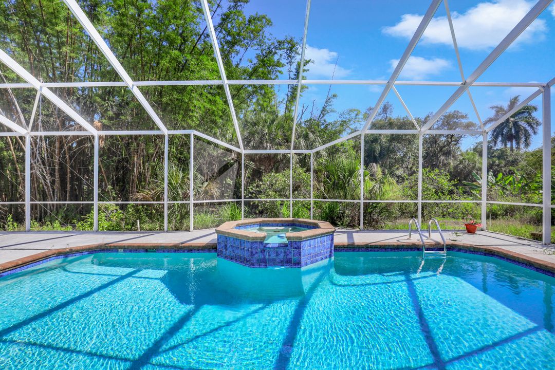 20801 Groveline Ct, Estero, FL 33928